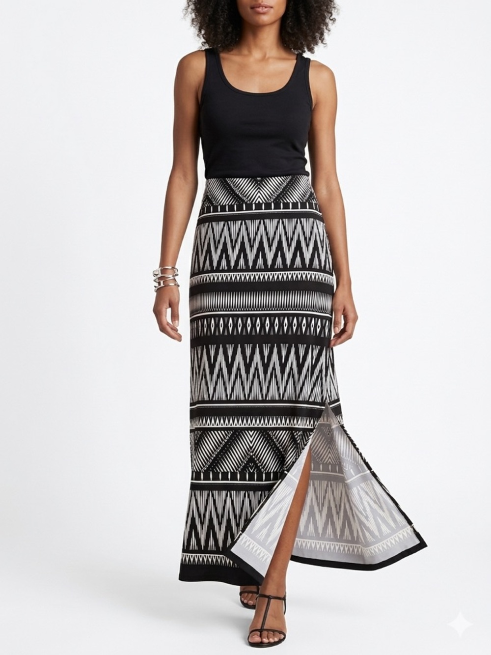 Chico’s Pull-On Black White Tribal Print Maxi Skirt Sz 6 NWOT Travel Resort